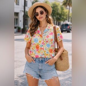 Big Bud Press Vintage Wallpaper Pantry Button Down Shirt Women's Medium